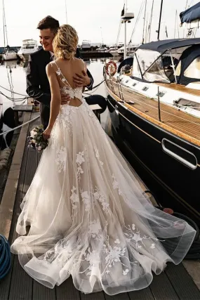 A Line Floral Appliques Beach Wedding Dresses Backless Tulle Boho Wedding Gowns