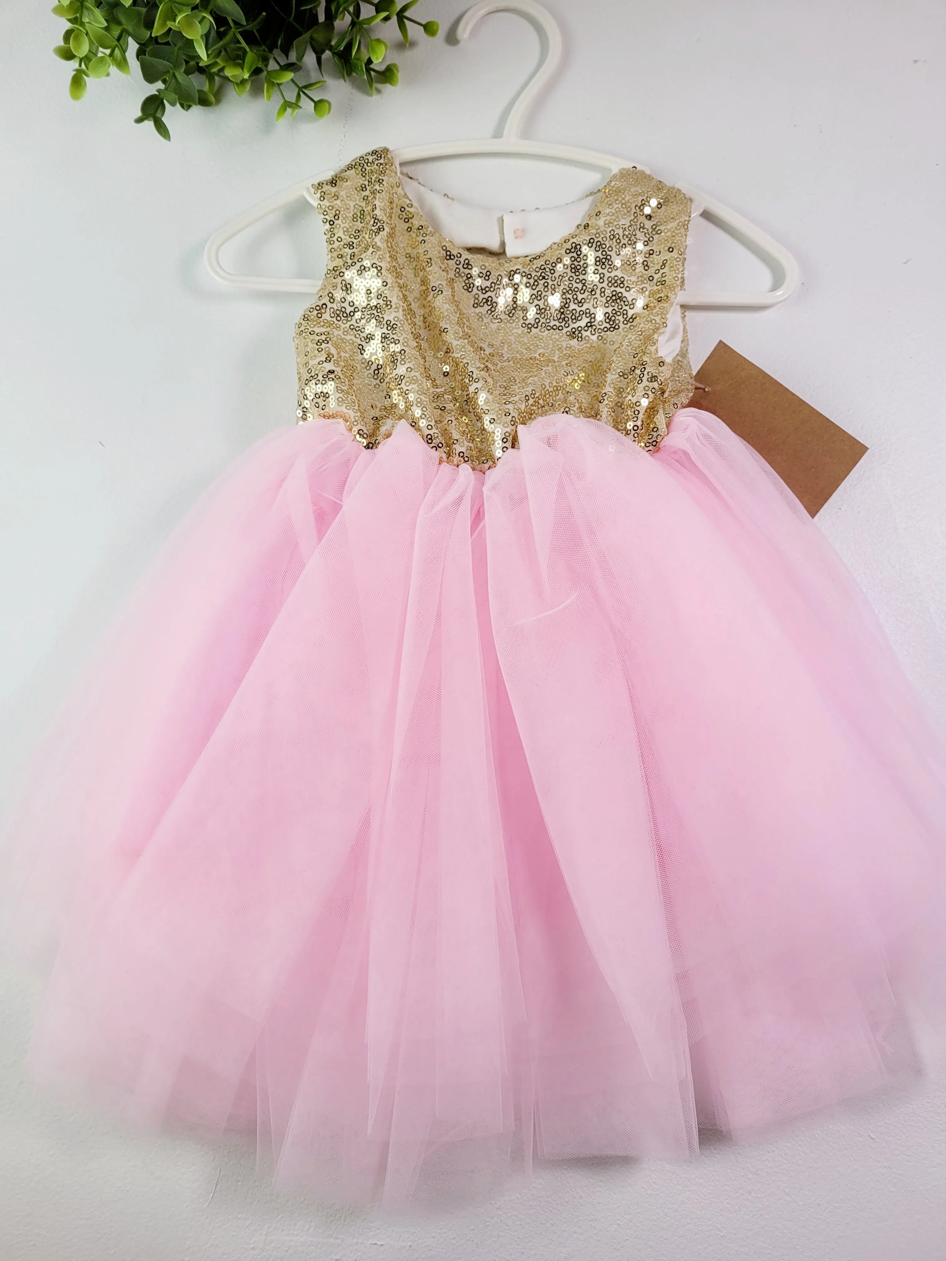 AM Designs, Tulle Party Dresses