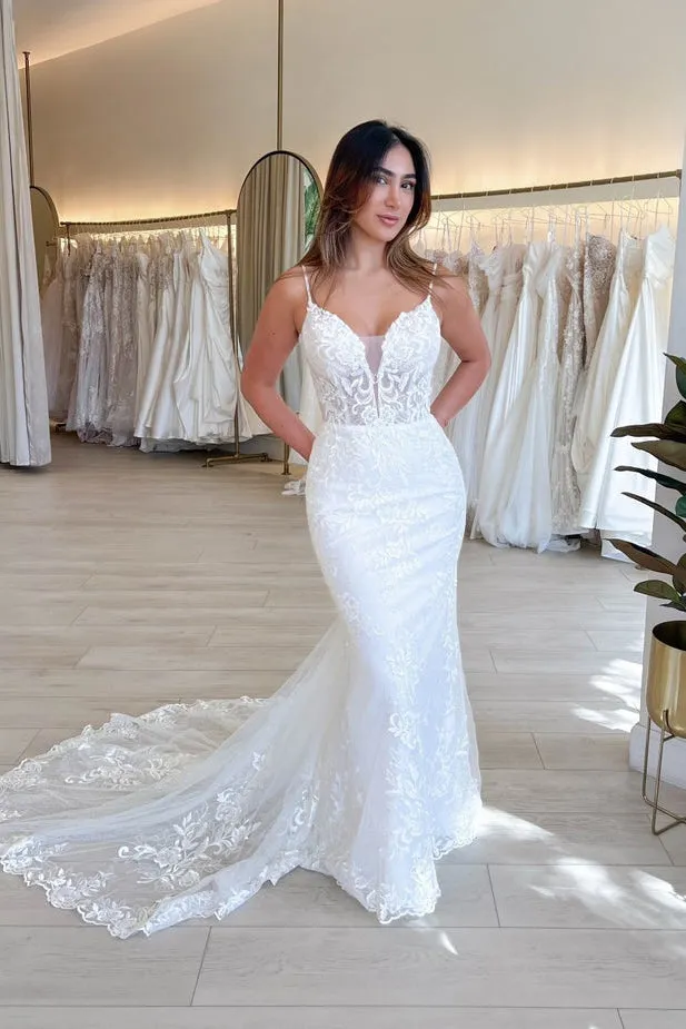 Charming Mermaid V Neck Lace Wedding Dresses