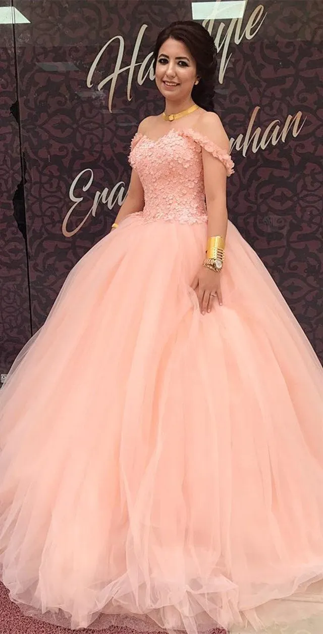 Coral Lace Sweetheart Off The Shoulder Ball Gowns Quinceanera Dresses