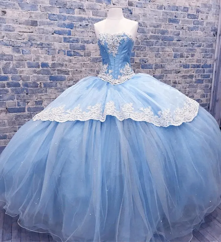 Lace Embroidery Beaded Sweetheart Ball Gown Quinceanera Dresses