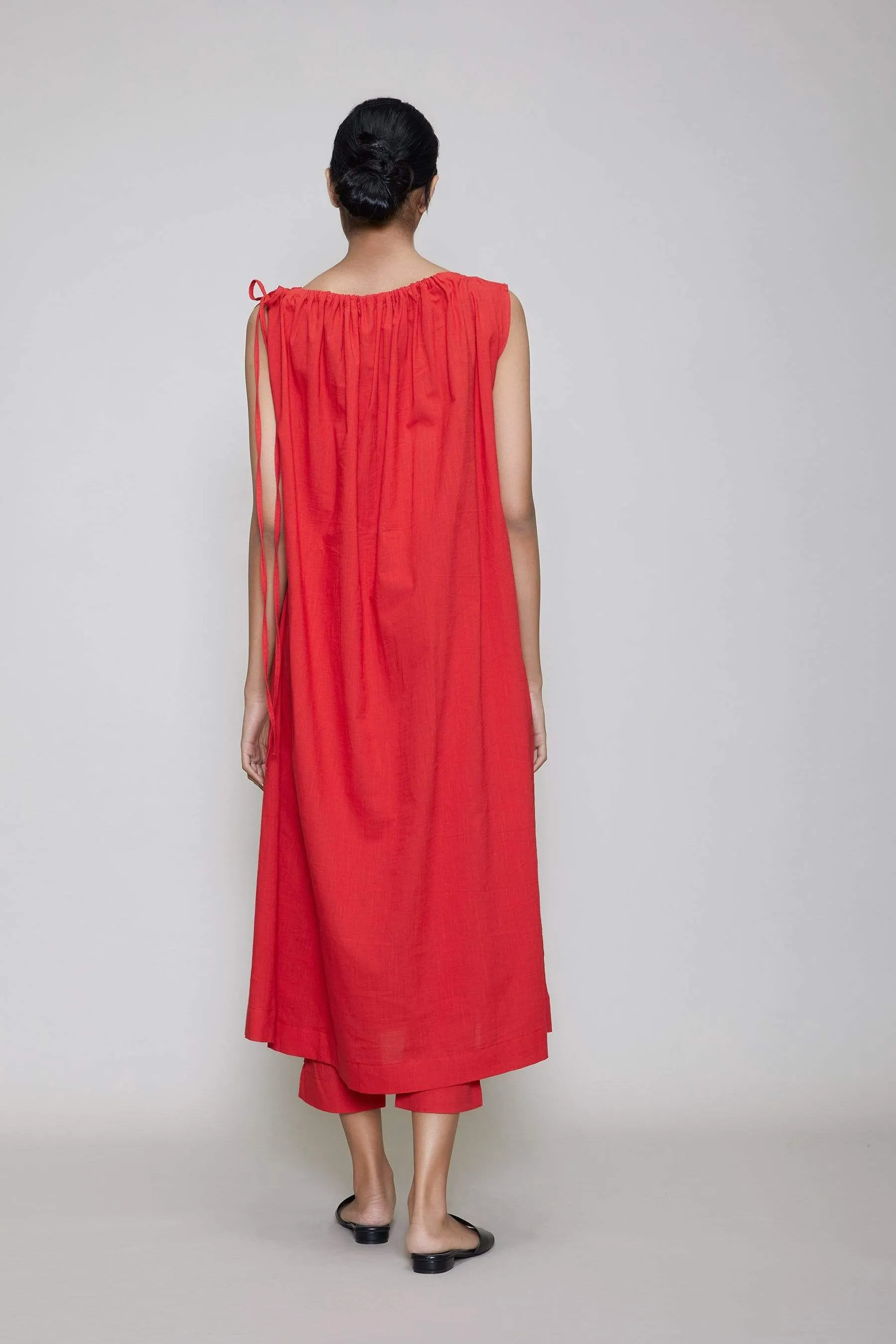 Mati Yupa Aakaar Dress - Red