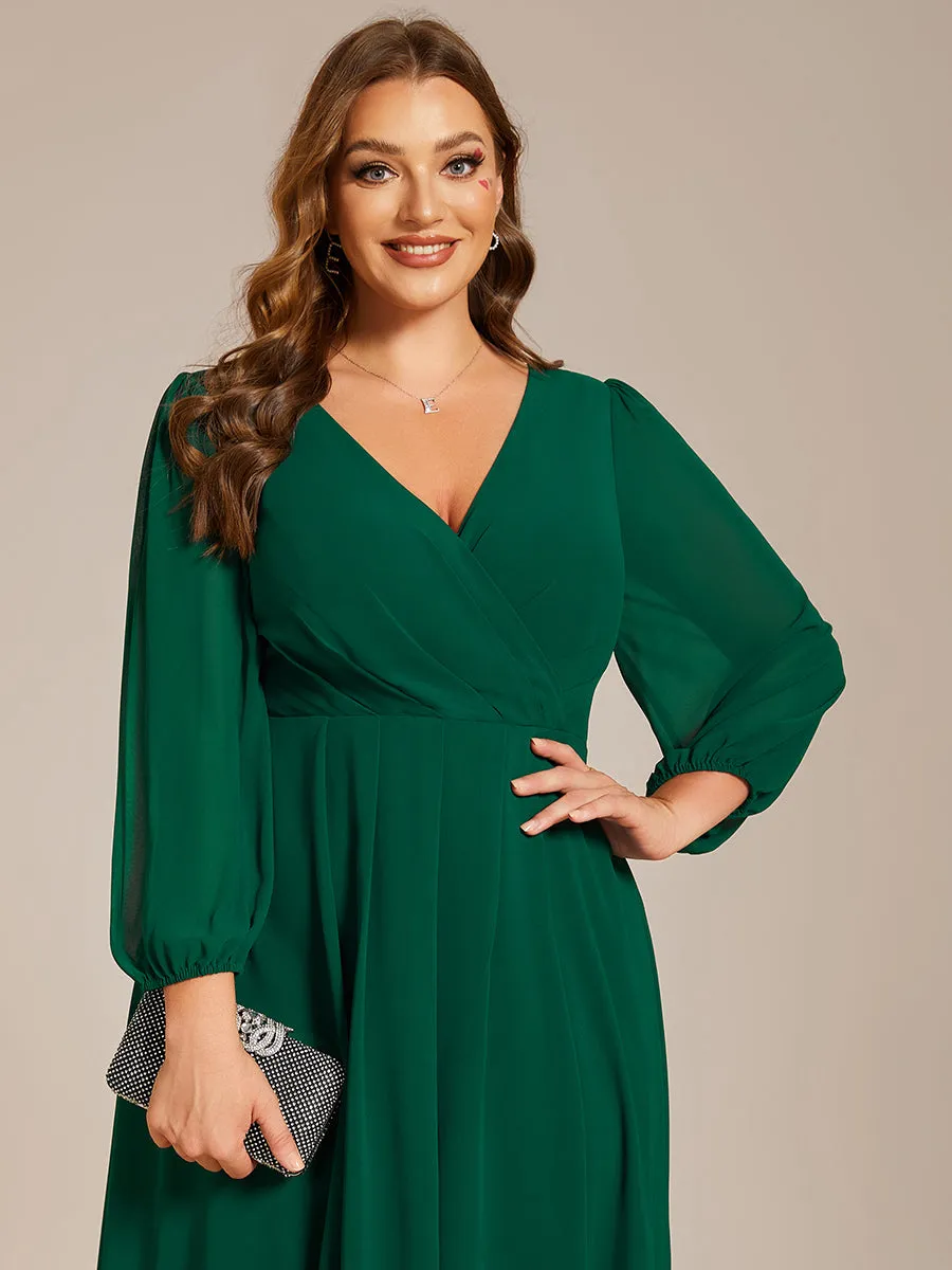 Plus Size Women's Knee-Length Wholesale Homecoming Cocktail Dresses With Long Sleeves