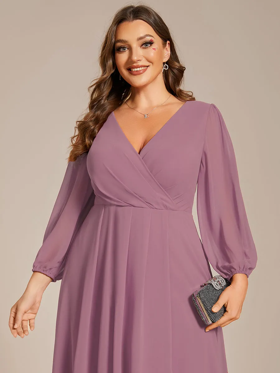 Plus Size Women's Knee-Length Wholesale Homecoming Cocktail Dresses With Long Sleeves