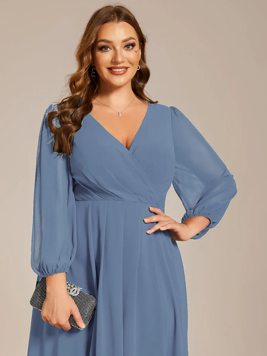 Plus Size Women's Knee-Length Wholesale Homecoming Cocktail Dresses With Long Sleeves