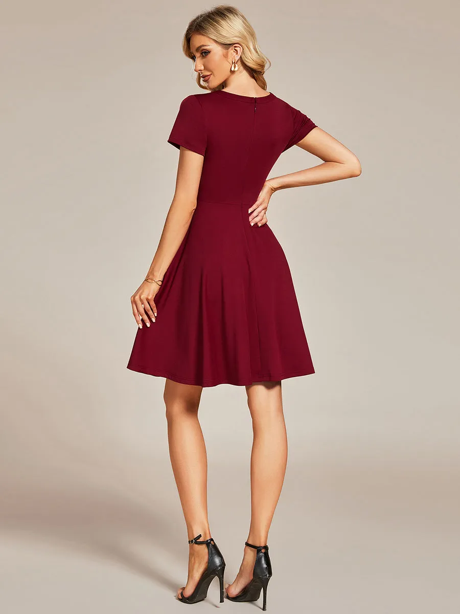 Round Neck Rhinestone Mini Wholesale Homecoming Cocktail Dresses