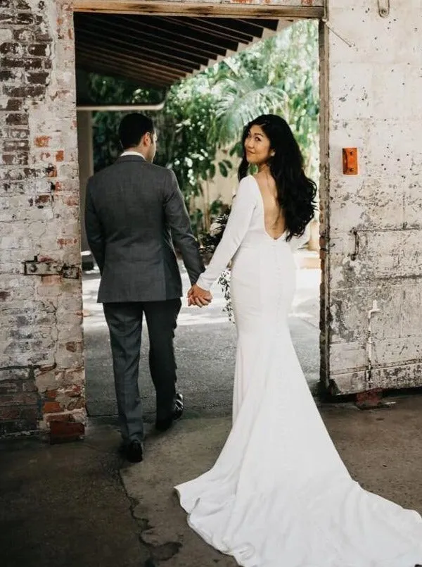 Simple Long Sleeve Open Back Ivory Mermaid Wedding Dresses Customize ER2144