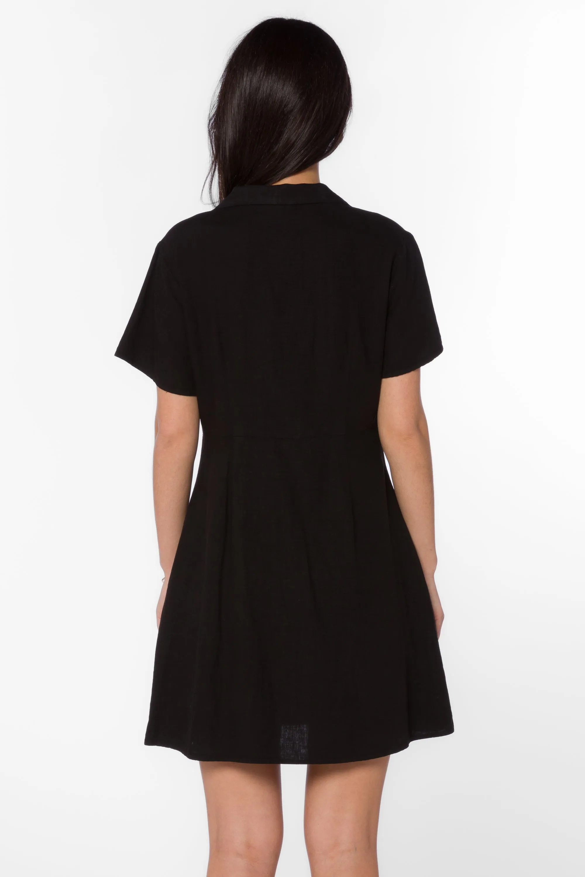 Sirina Black Dress