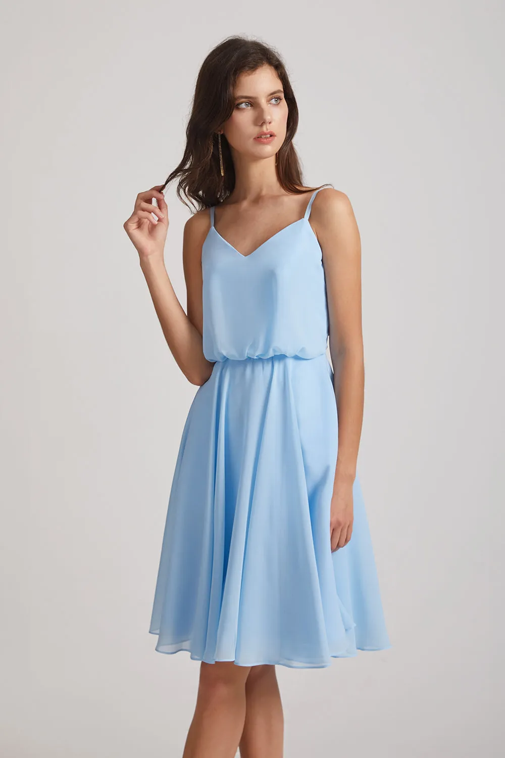 Spaghetti Straps V-Neck Chiffon Short Bridesmaid Dresses (AF0074)